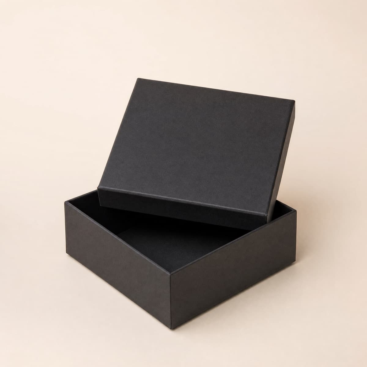 Lift-Off Lid Box